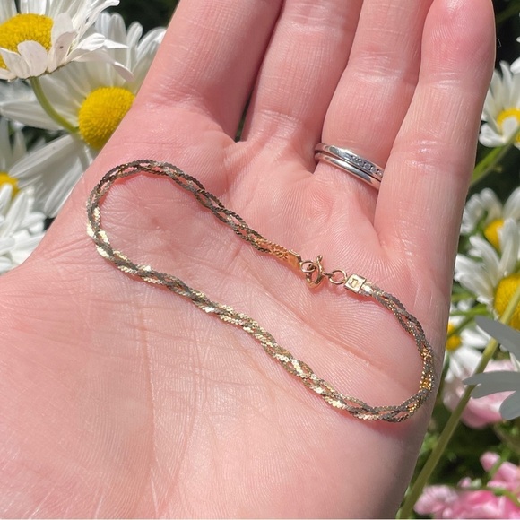 Jewelry - 10k Gold Braided Bracelet​​​​